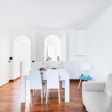 公寓 Easylife - Spacious On The First Floor In The Gae Aulenti Area 米兰