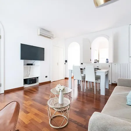 Easylife - Spacious On The First Floor In The Gae Aulenti Area דירה מילאנו
